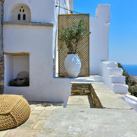 Living Theros Luxury Suites Kardhianí 외부 사진