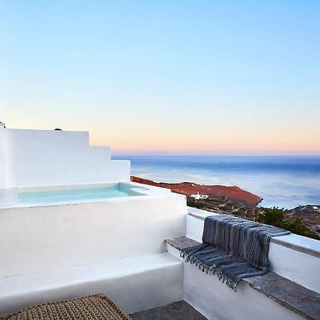 Living Theros Luxury Suites Kardhianí 외부 사진