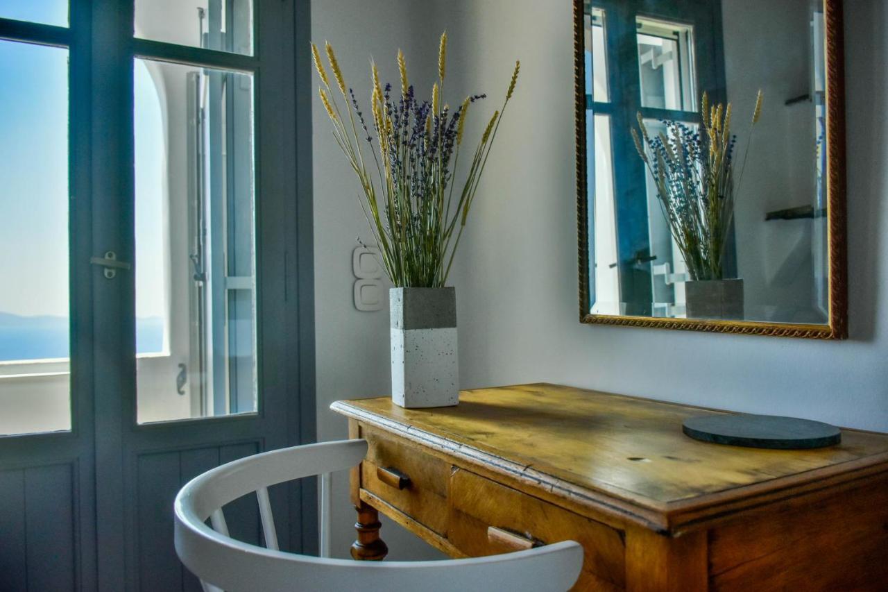 Living Theros Luxury Suites Kardhianí 외부 사진