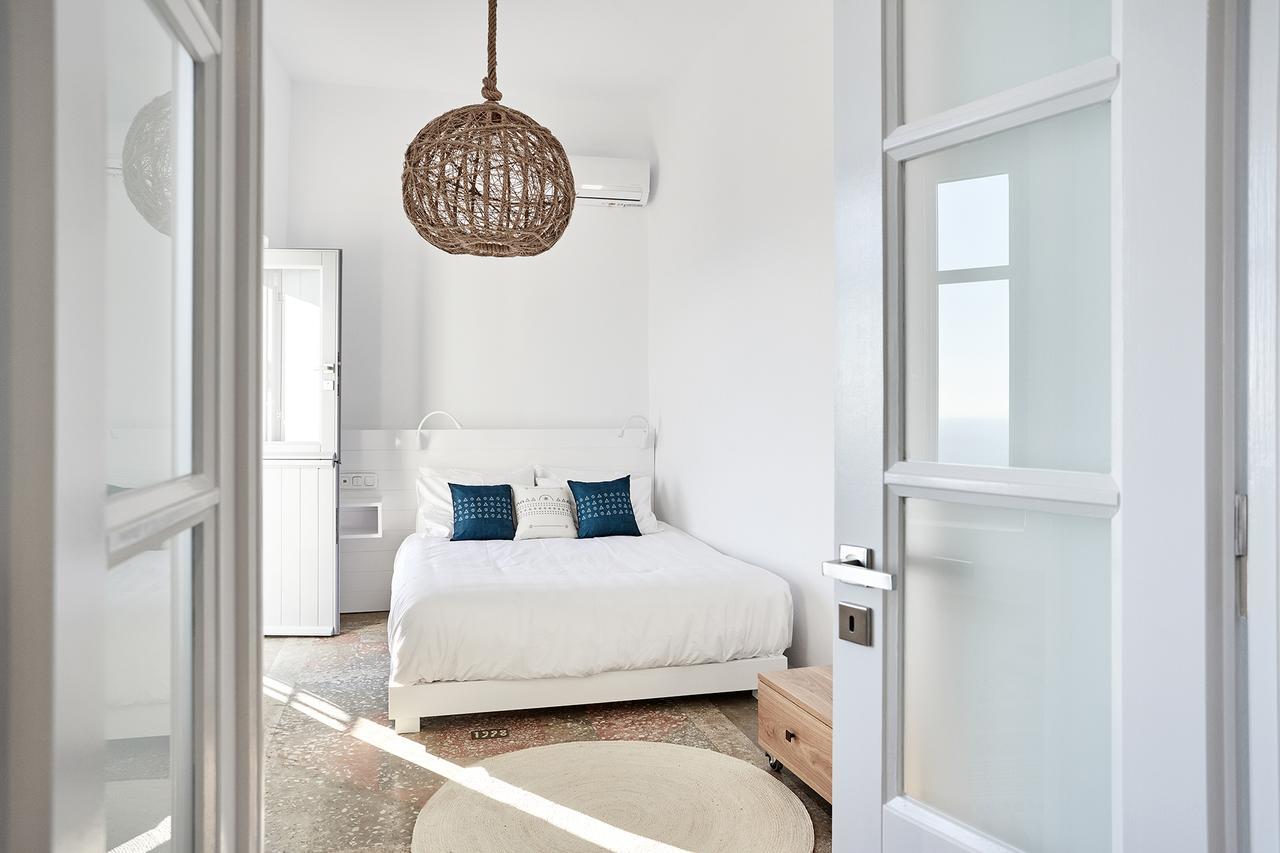 Living Theros Luxury Suites Kardhianí 외부 사진