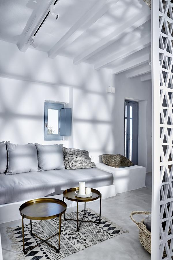 Living Theros Luxury Suites Kardhianí 외부 사진