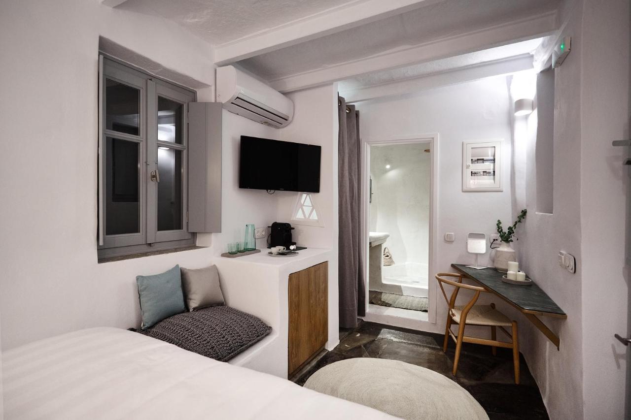Living Theros Luxury Suites Kardhianí 외부 사진